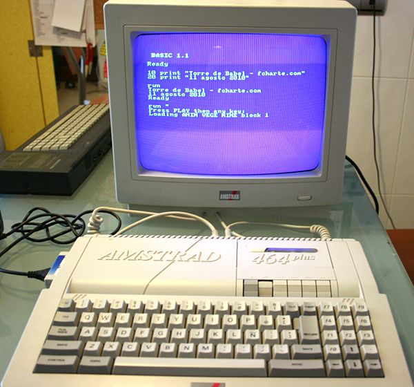 Amstrad 464plus - El interprete de BASIC incluido en el cartucho.
